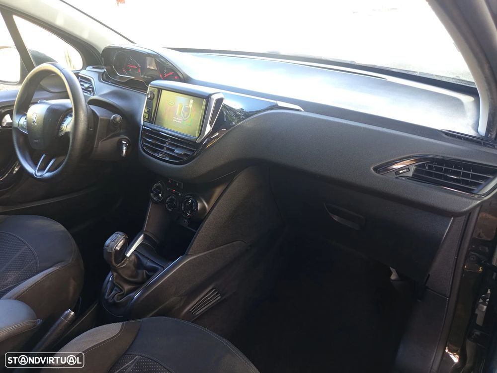 Peugeot 208 1.4 VTi Active - 28