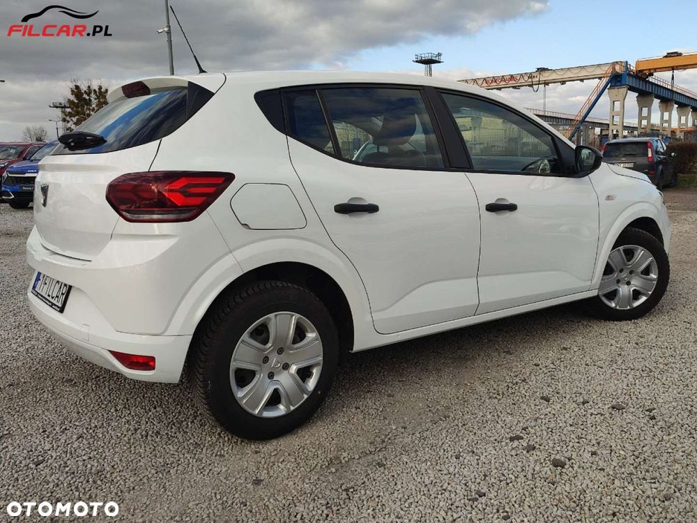 Dacia Sandero - 17