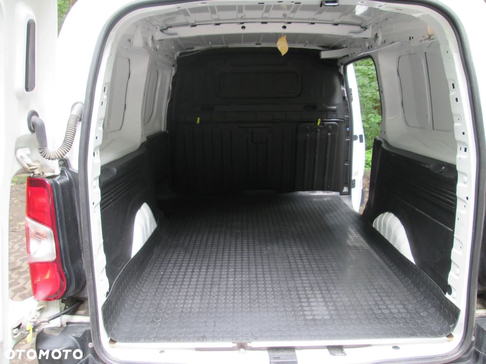 Opel Combo - 24