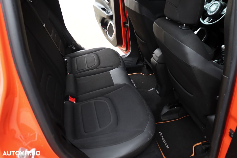 Jeep Renegade 2.0 M-Jet 4x4 Limited - 29