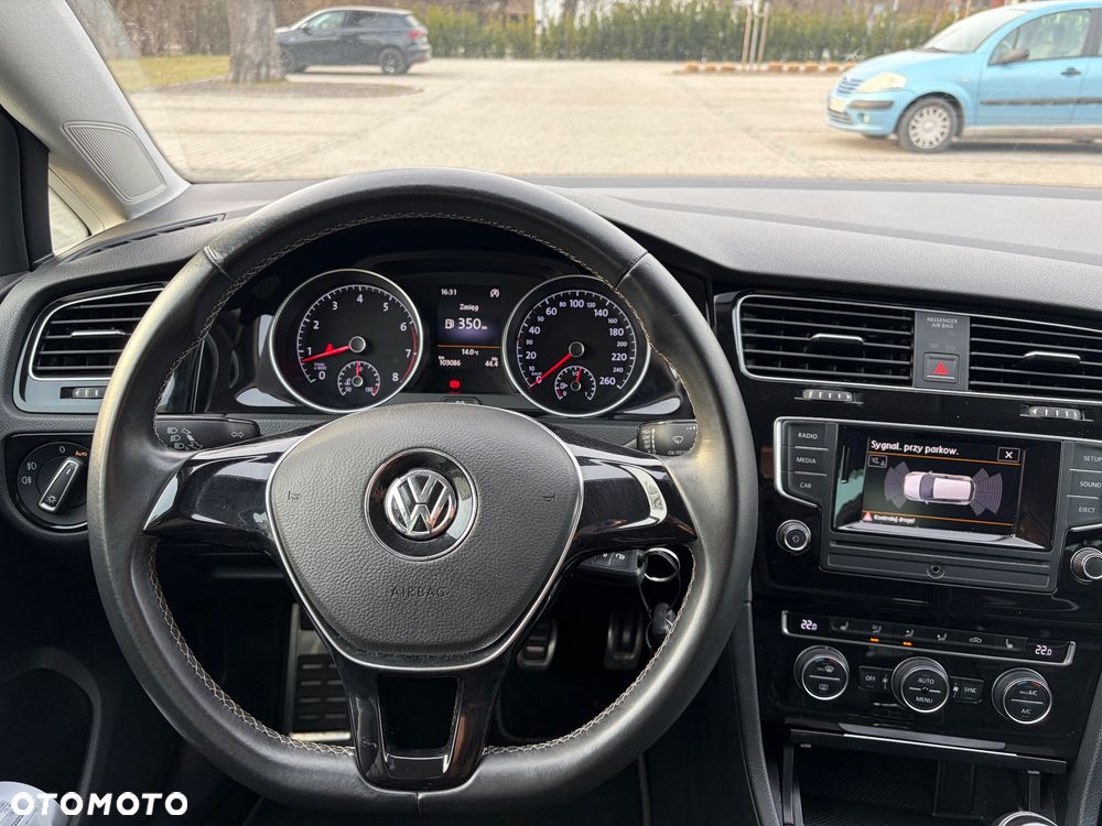 Volkswagen Golf 1.2 TSI BlueMotion Technology Cup - 5