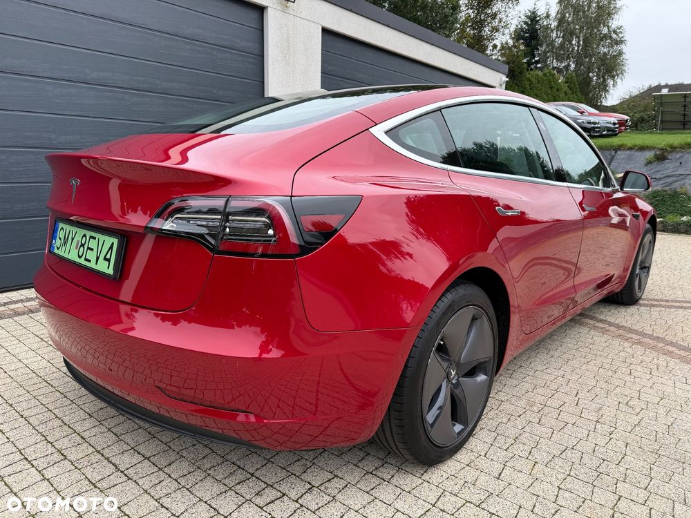 Tesla Model 3 - 17