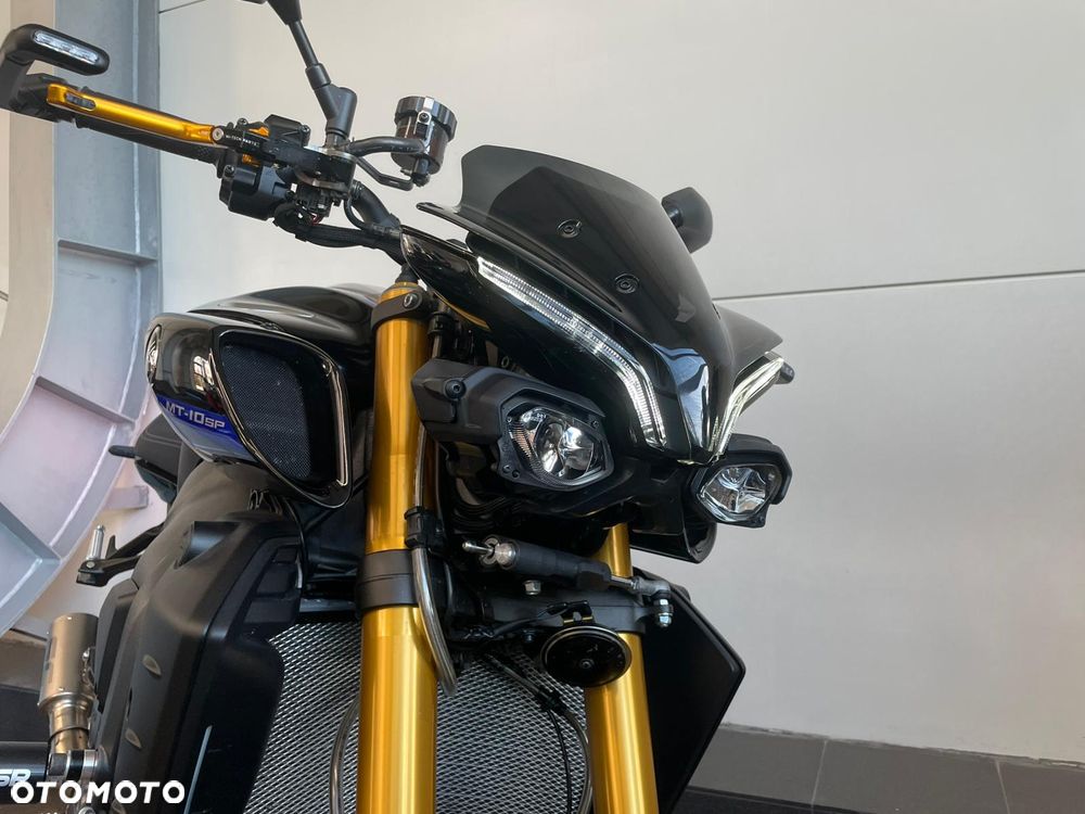 Yamaha MT - 7