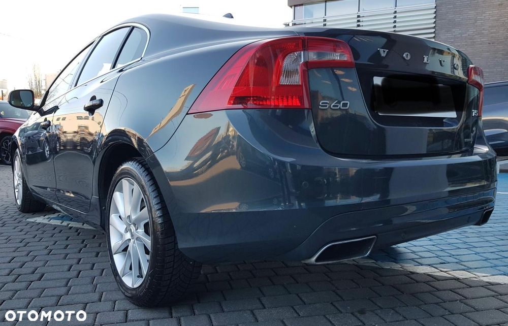 Volvo S60 T5 Drive-E Momentum - 6
