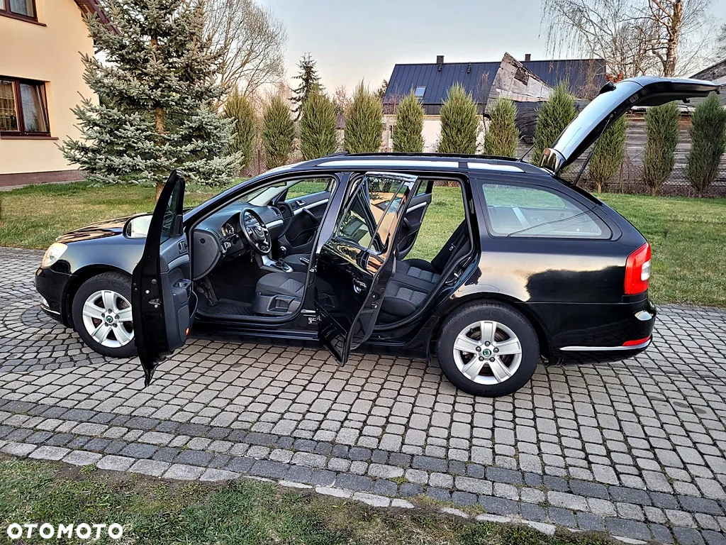 Skoda Octavia 1.6 TDI Ambiente - 9