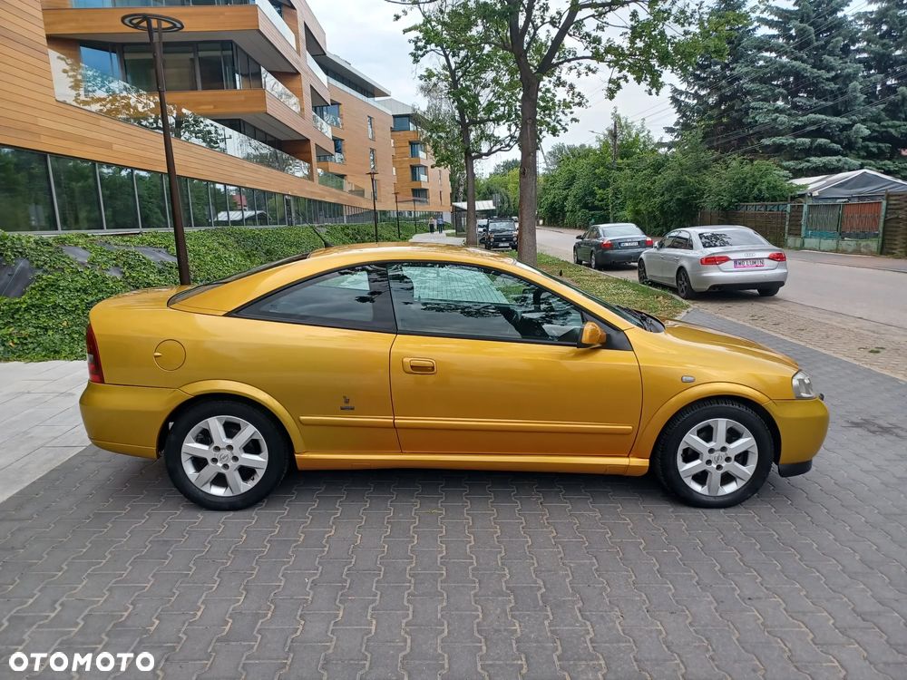 Opel Astra 2.2 Bertone - 7