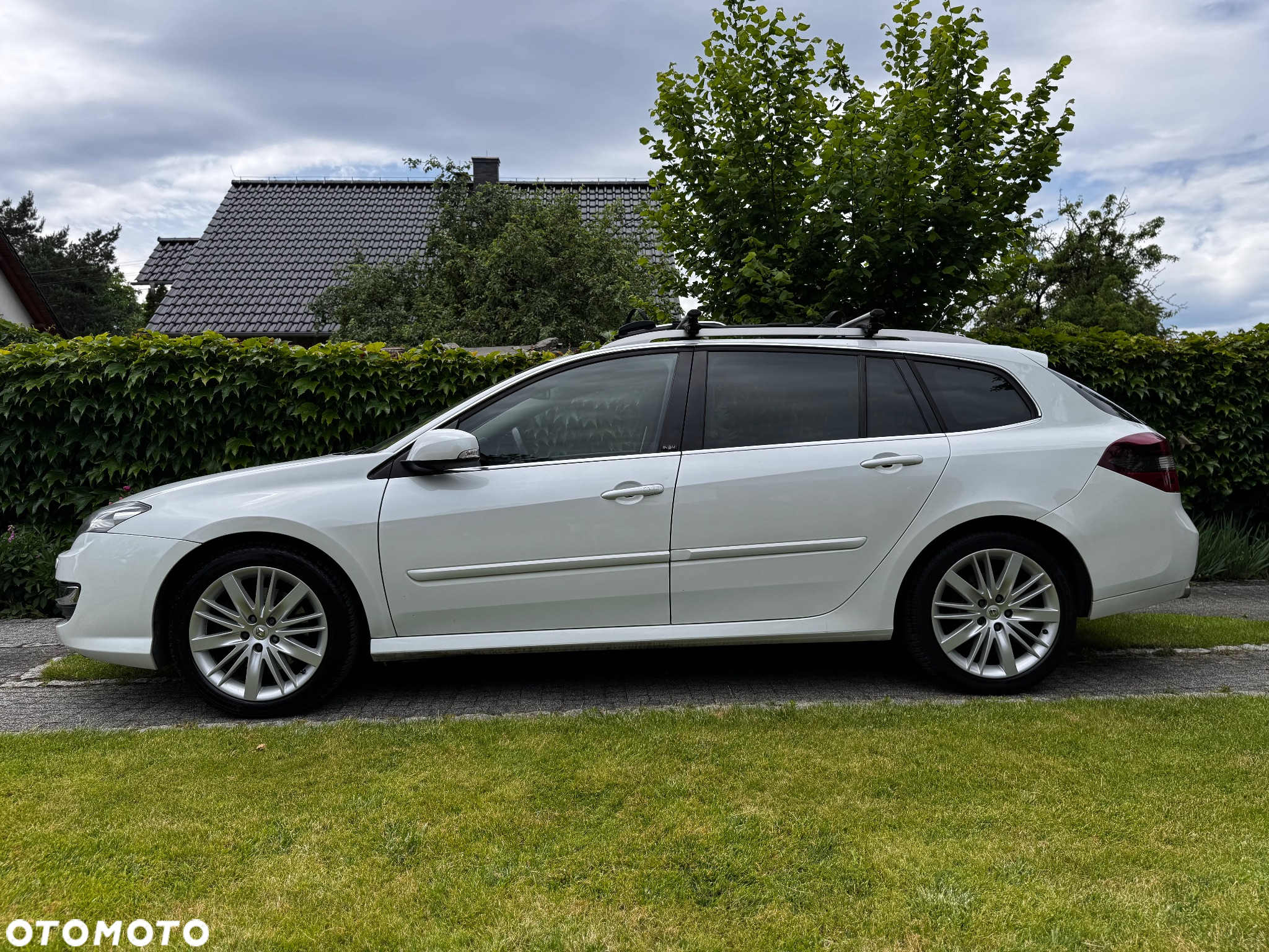 Renault Laguna Grandtour dCi 175 FAP Initiale - 18
