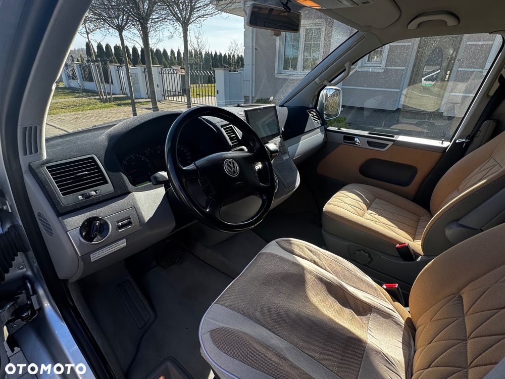 Volkswagen California - 17