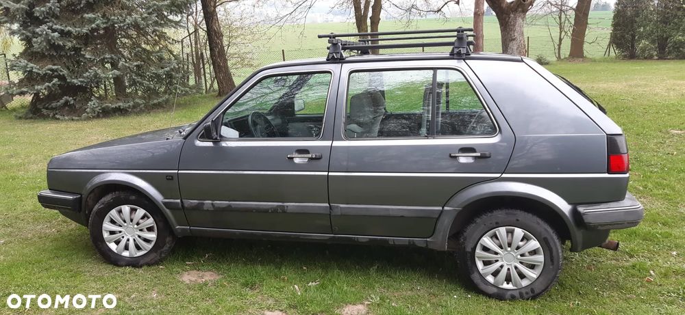 Volkswagen Golf 1.6 - 2