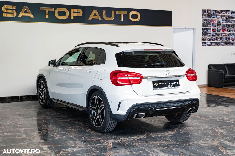 Mercedes-Benz GLA 250 7G-DCT AMG Line - 35