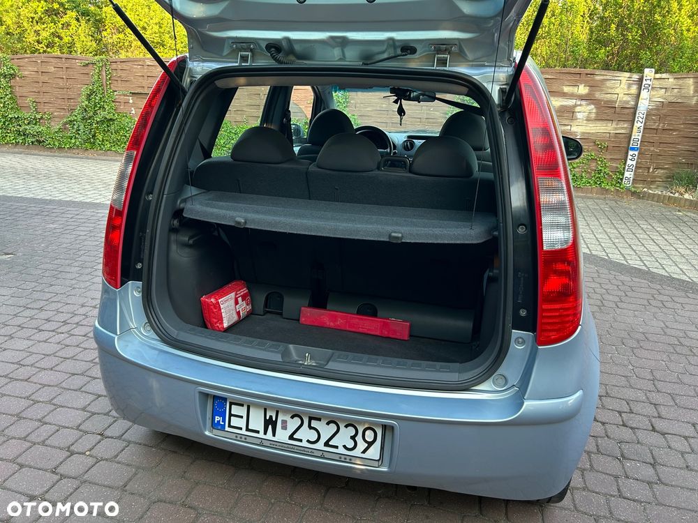 Mitsubishi Colt - 39