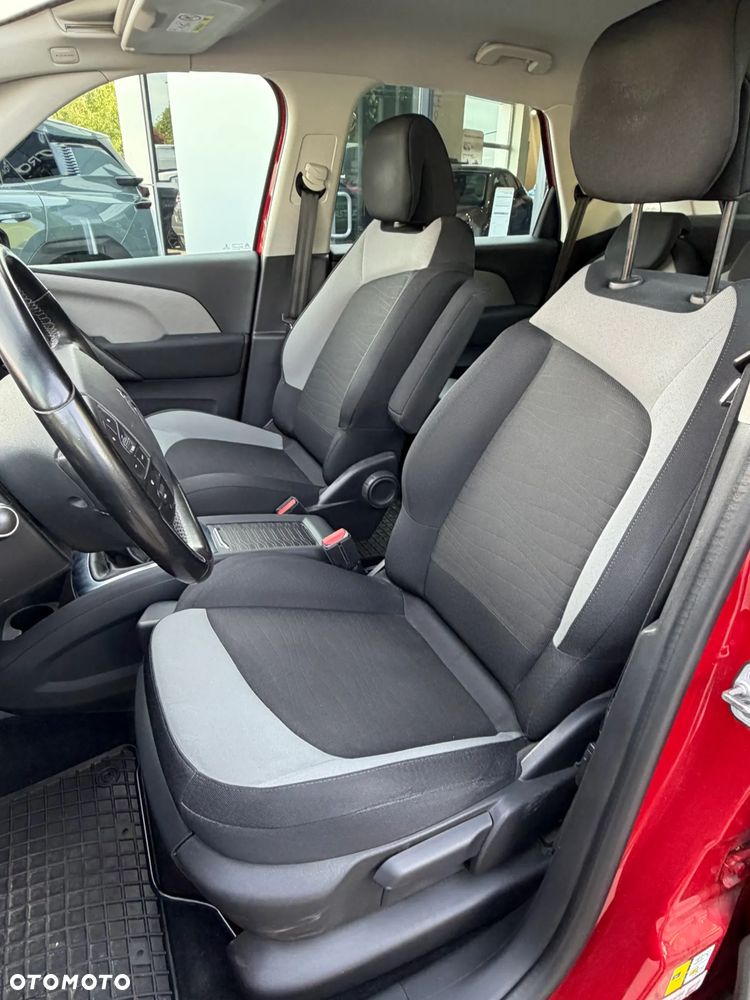 Citroën C4 Picasso 1.2 PureTech MoreLife S&S - 12
