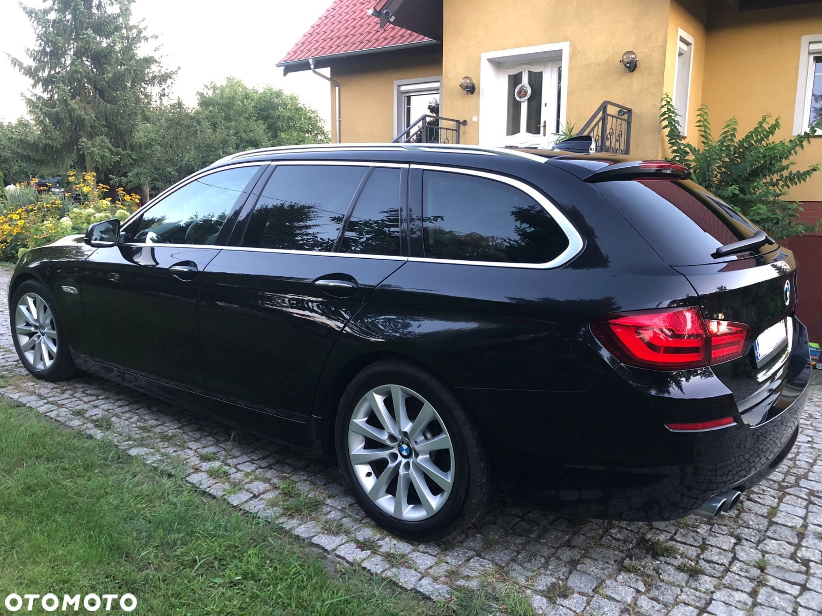 BMW Seria 5 525d xDrive - 3