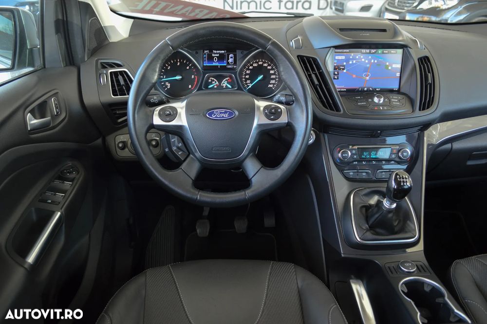 Ford Kuga 2.0 TDCi 2x4 Black & Silver - 21