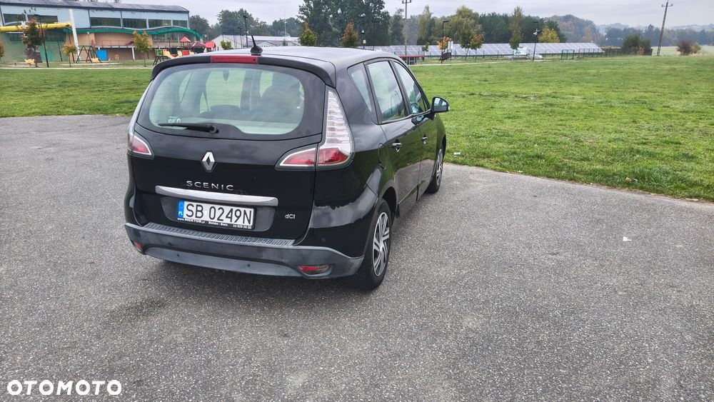 Renault Scenic 1.5dCi TomTom Edition EDC - 4