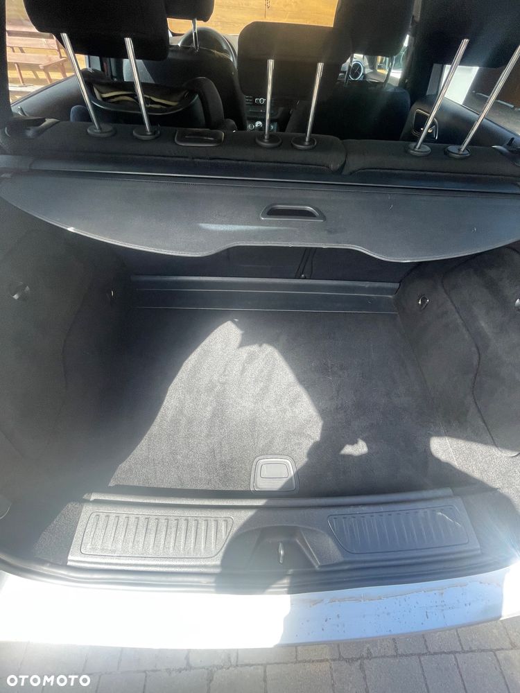 Mercedes-Benz Klasa B 180 CDI BlueEFFICIENCY Edition - 28