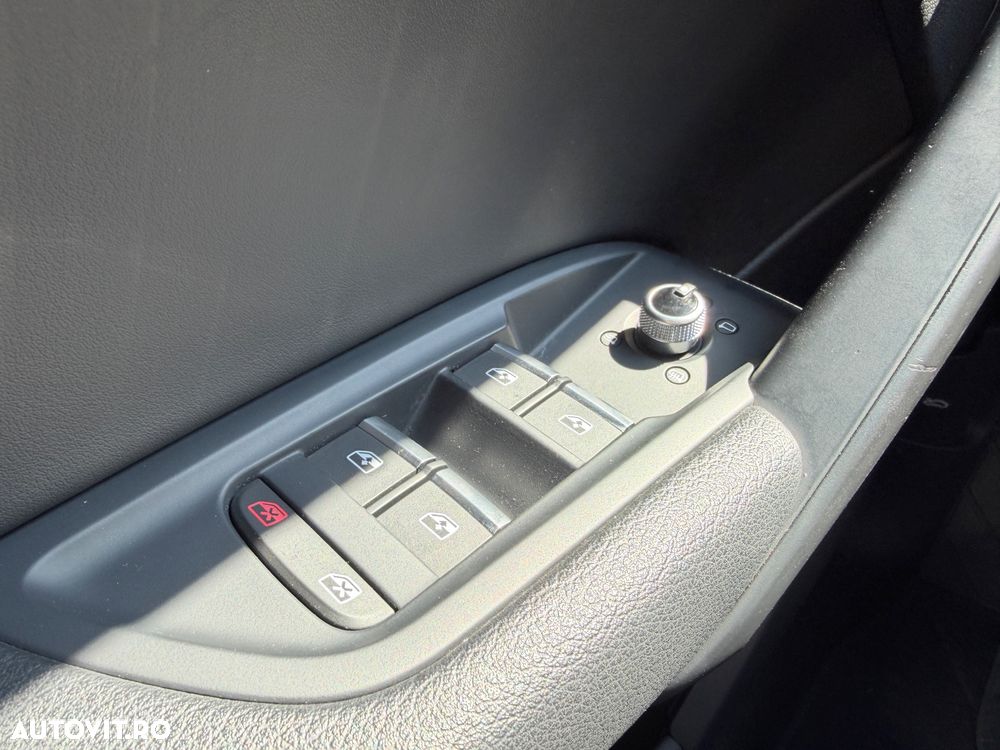 Audi Q5 50 TFSI e quattro S tronic PHEV Basic - 25