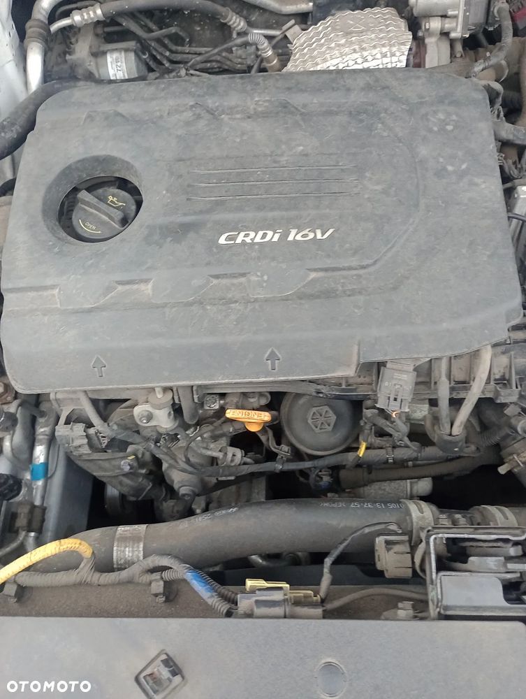 Hyundai Tucson 1.7 CRDI BlueDrive Style 2WD DCT - 19