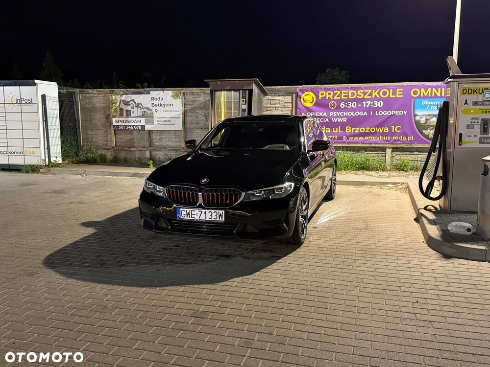 BMW Seria 3 - 12
