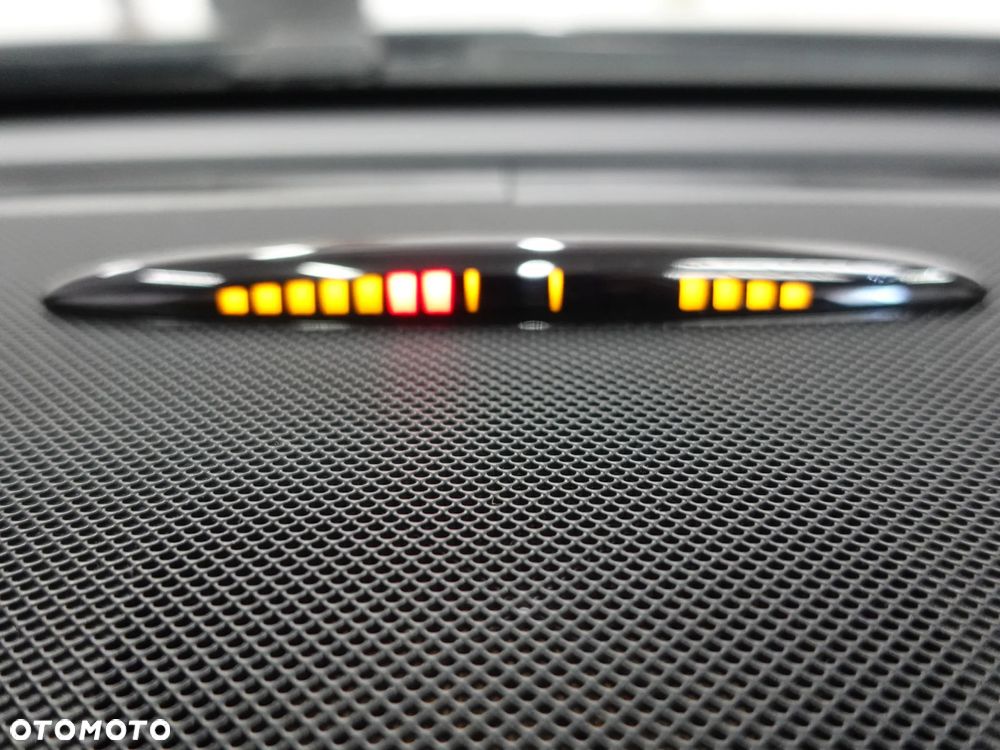 Mercedes-Benz Klasa A 180 (BlueEFFICIENCY) - 37