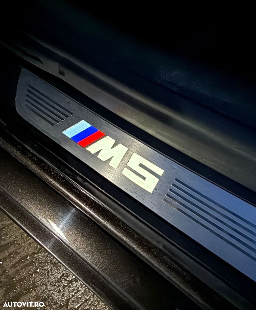 BMW Seria 5 520d Aut. Luxury Line - 18