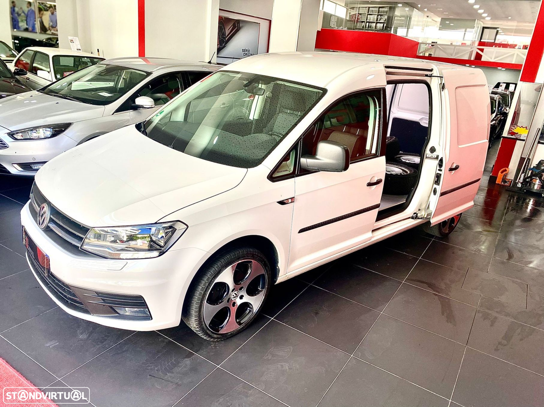 VW Caddy 2.0 TDi BM Comfortline DSG - 10