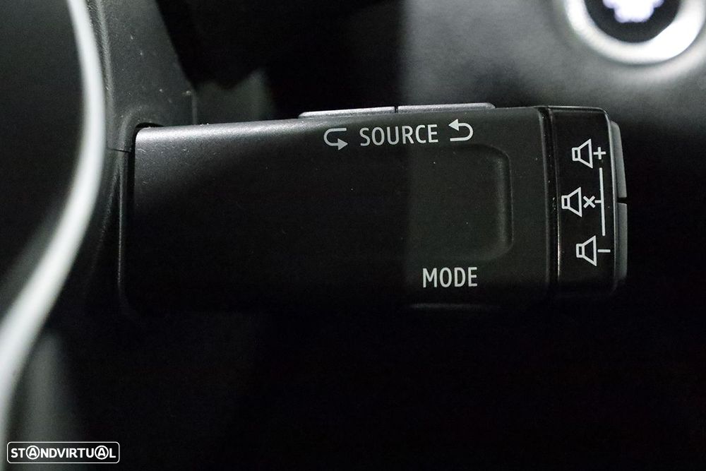 Renault Captur 1.3 TCe Intens EDC - 16