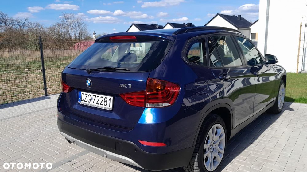 BMW X1 xDrive18d - 14