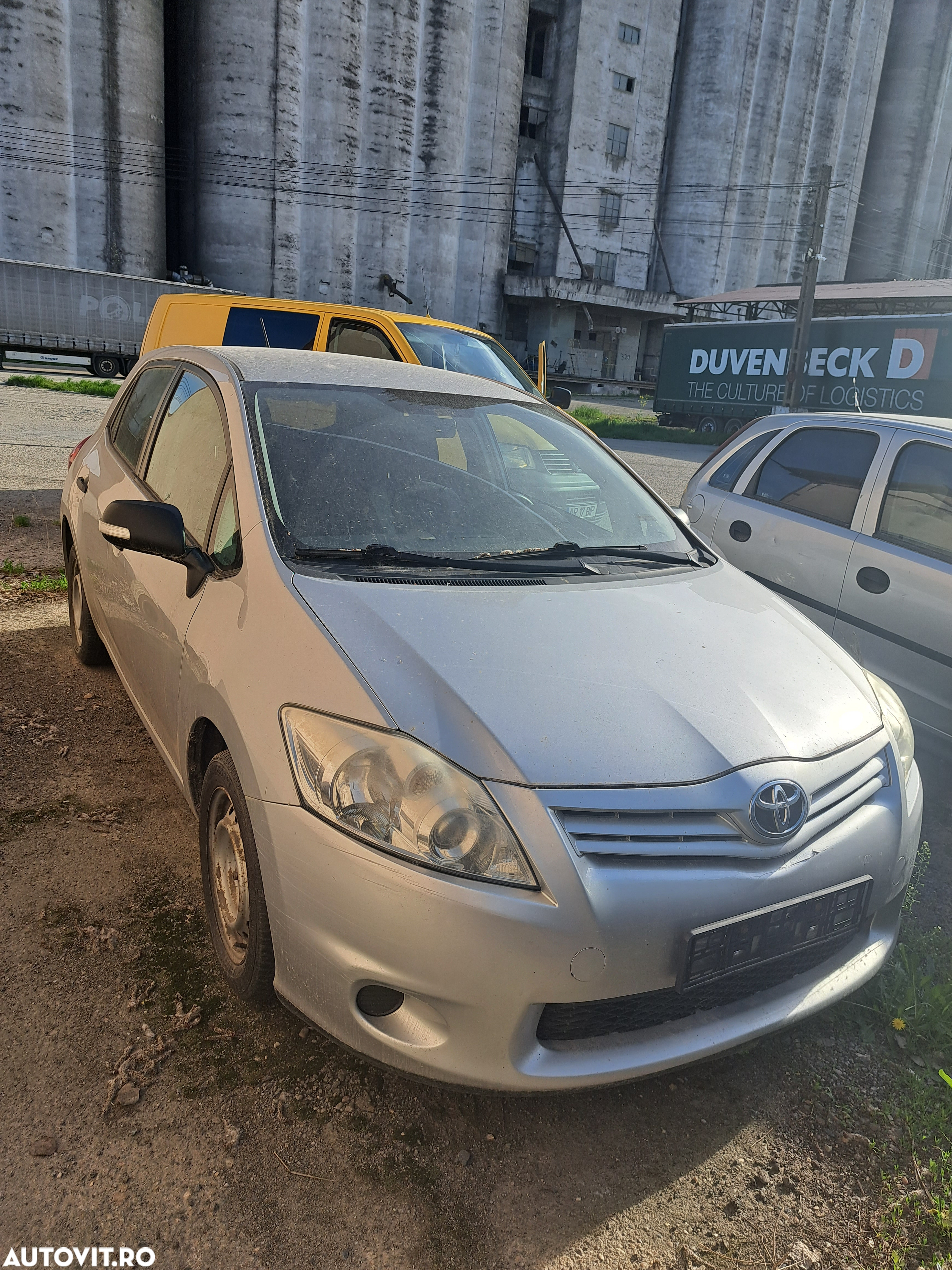 Vand piese toyota auris 2010 - 4