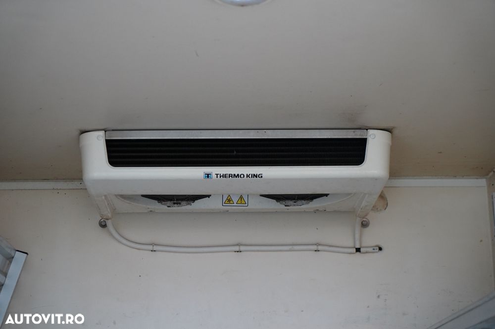 Iveco DAILY 35-140 / FRIGIDER / THERMO KING / RAFTURI / MANUAL / TWIN / - 21