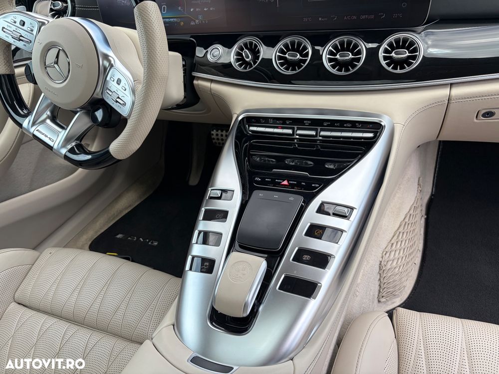 Mercedes-Benz AMG GT 4-door Coupe 63 S 4Matic+ - 15