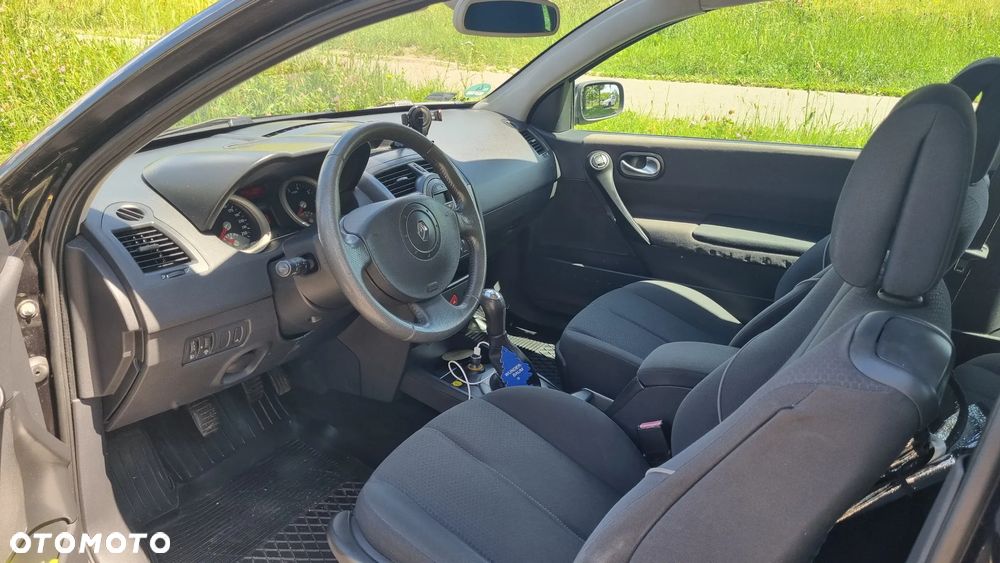 Renault Megane 1.6 Confort Authentique - 4