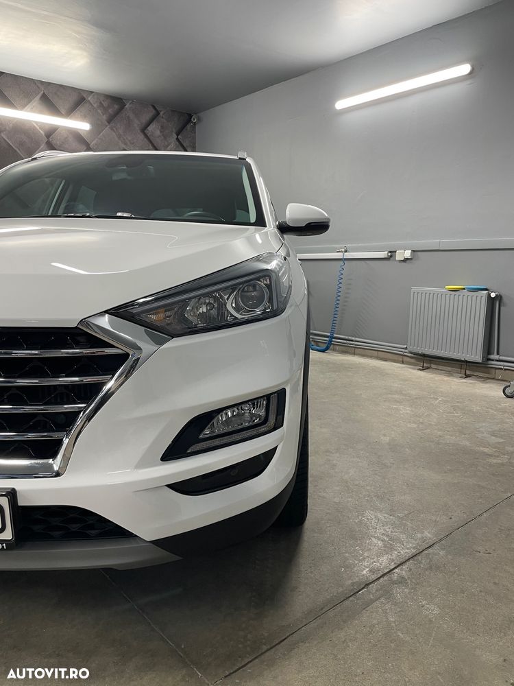Hyundai Tucson 1.6 T-GDi 4WD 6MT Premium - 16