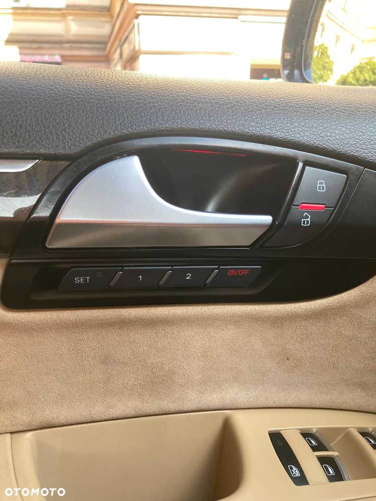 Audi Q7 3.0 TDI DPF clean diesel Quattro Tiptronic - 11