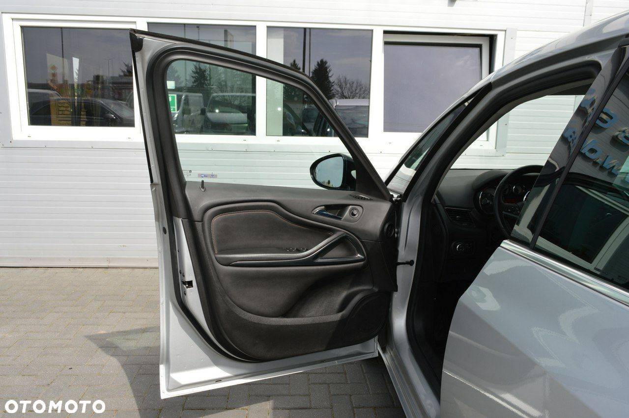 Opel Zafira 1.6 CDTI Enjoy - 34