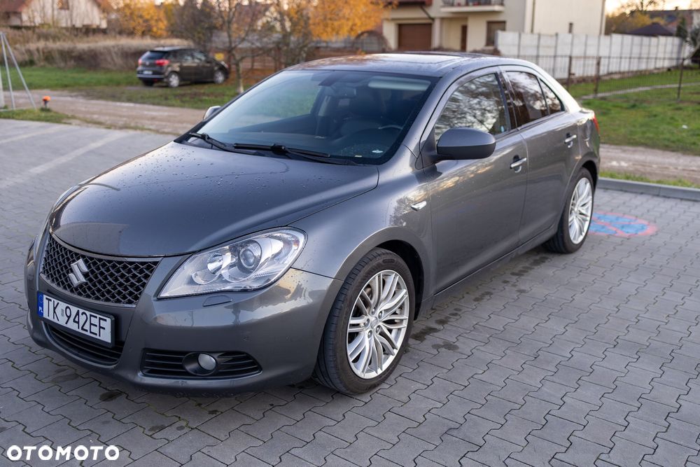 Suzuki Kizashi 2.4 Sport 4WD CVT - 1