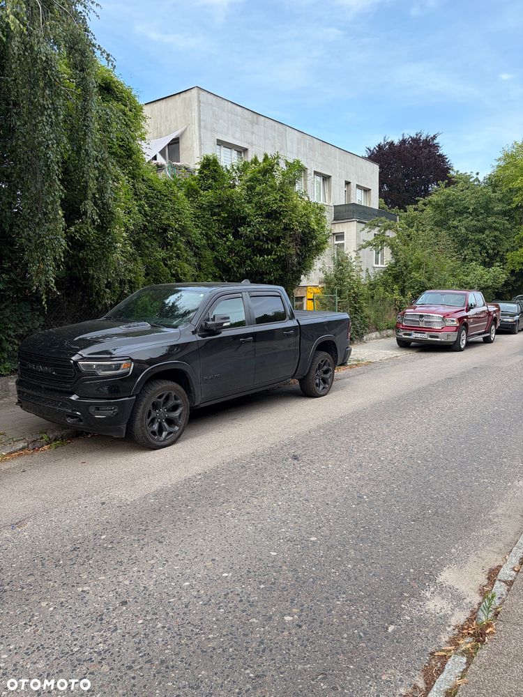 Dodge RAM 5.7 4x4 - 15