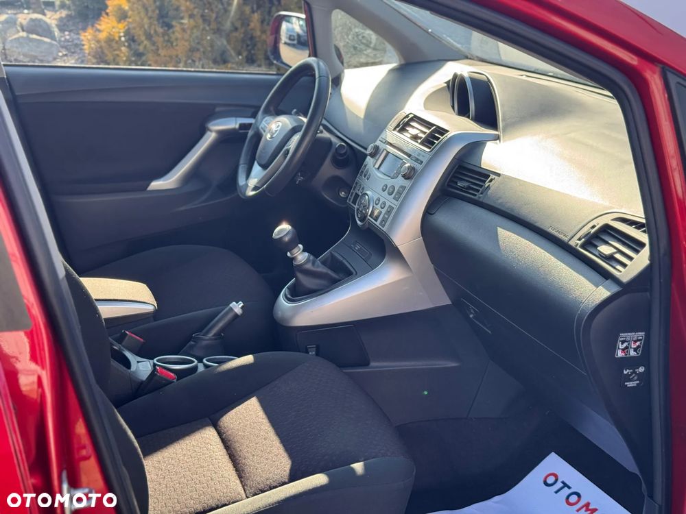 Toyota Verso 1.6 5-Sitzer Comfort - 28