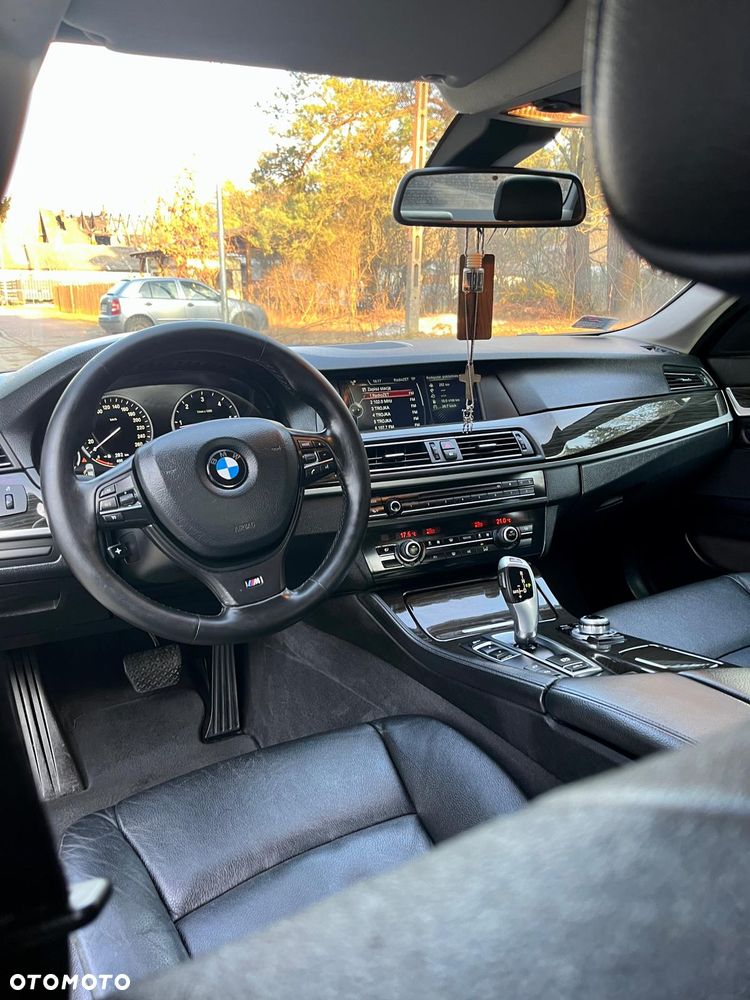 BMW Seria 5 ver-520d-xdrive-luxury-line - 8