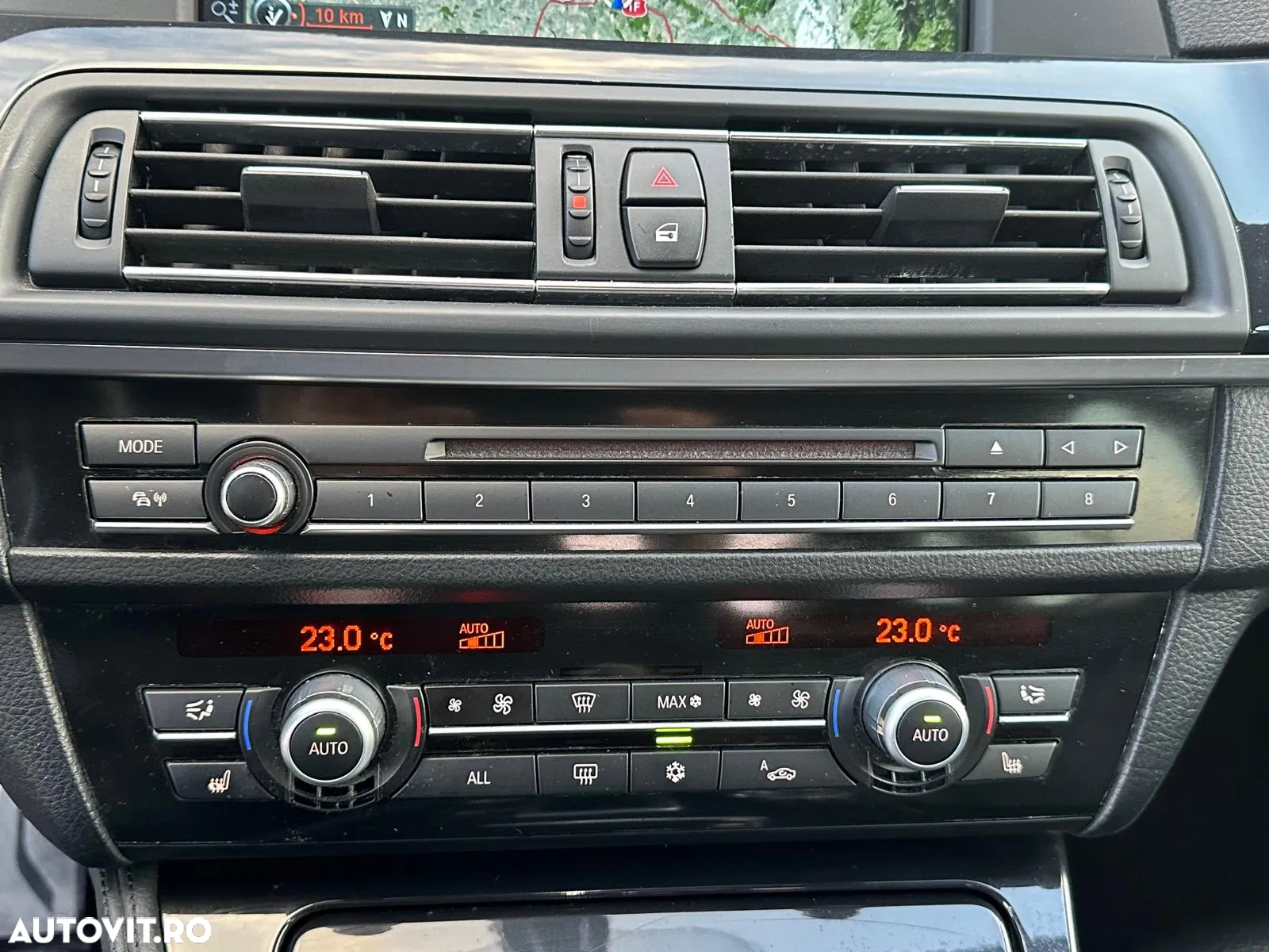 BMW Seria 5 520d Touring Aut. Luxury Line - 24