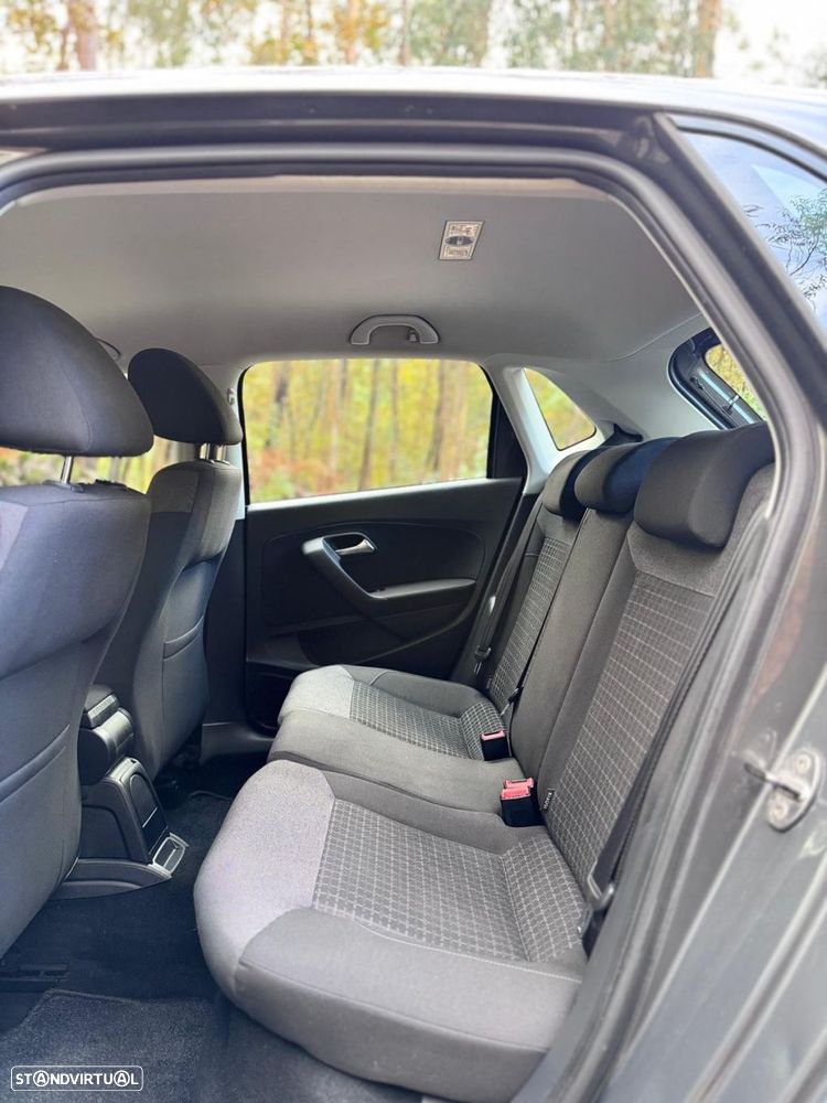 VW Polo 1.0 Confortline - 11