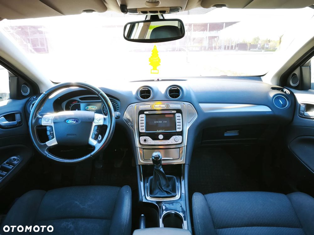 Ford Mondeo 2.0 Titanium - 13