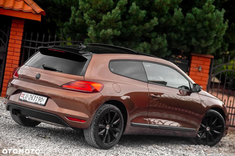 Volkswagen Scirocco 2.0 TSI BlueMotion Technology DSG Allstar - 13