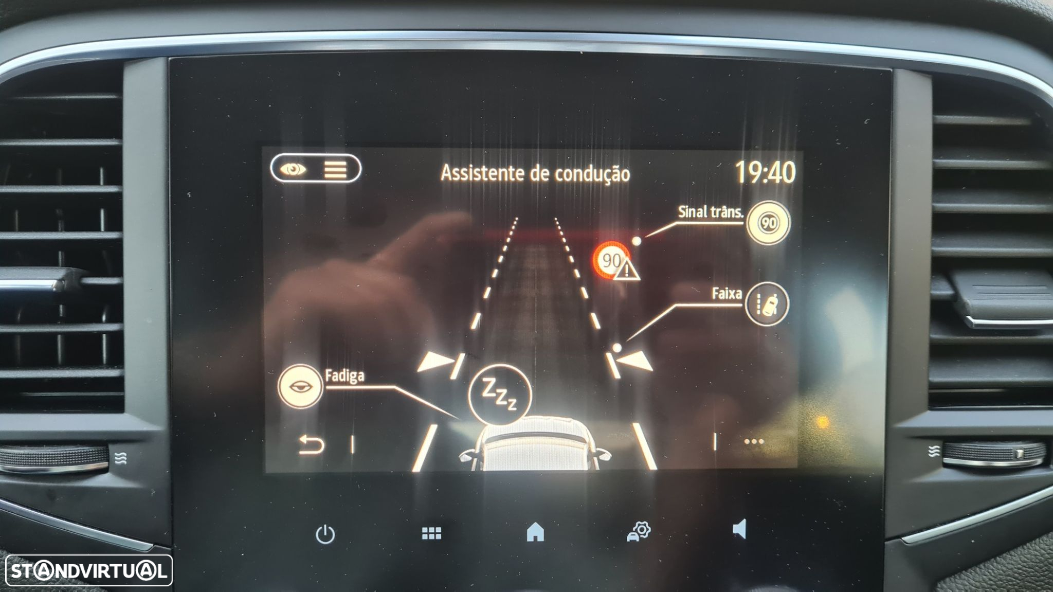 Renault Mégane 1.5 Blue dCi Intens - 19