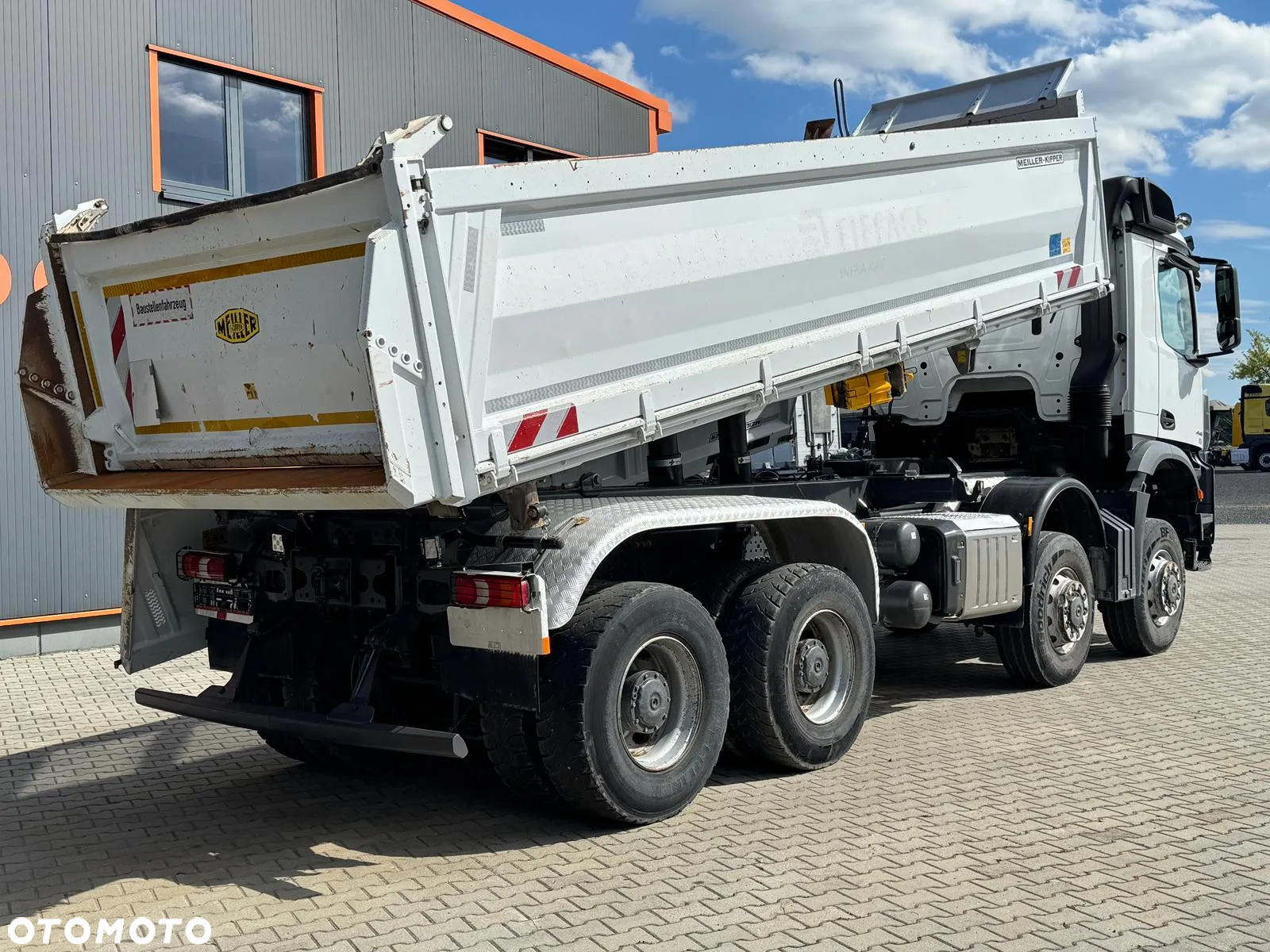 Mercedes-Benz AROCS 4145 8X8 EURO6 WYWROTKA TRÓJSTRONNA Z BORDATIKIEM - 10