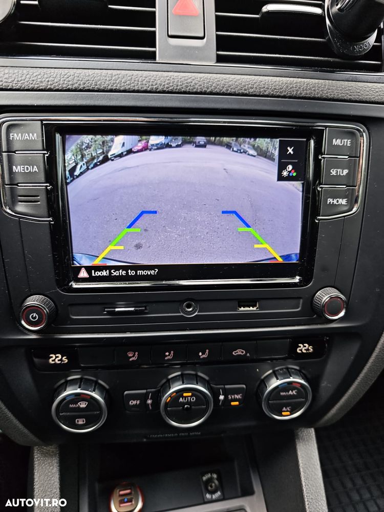 Volkswagen Jetta - 20