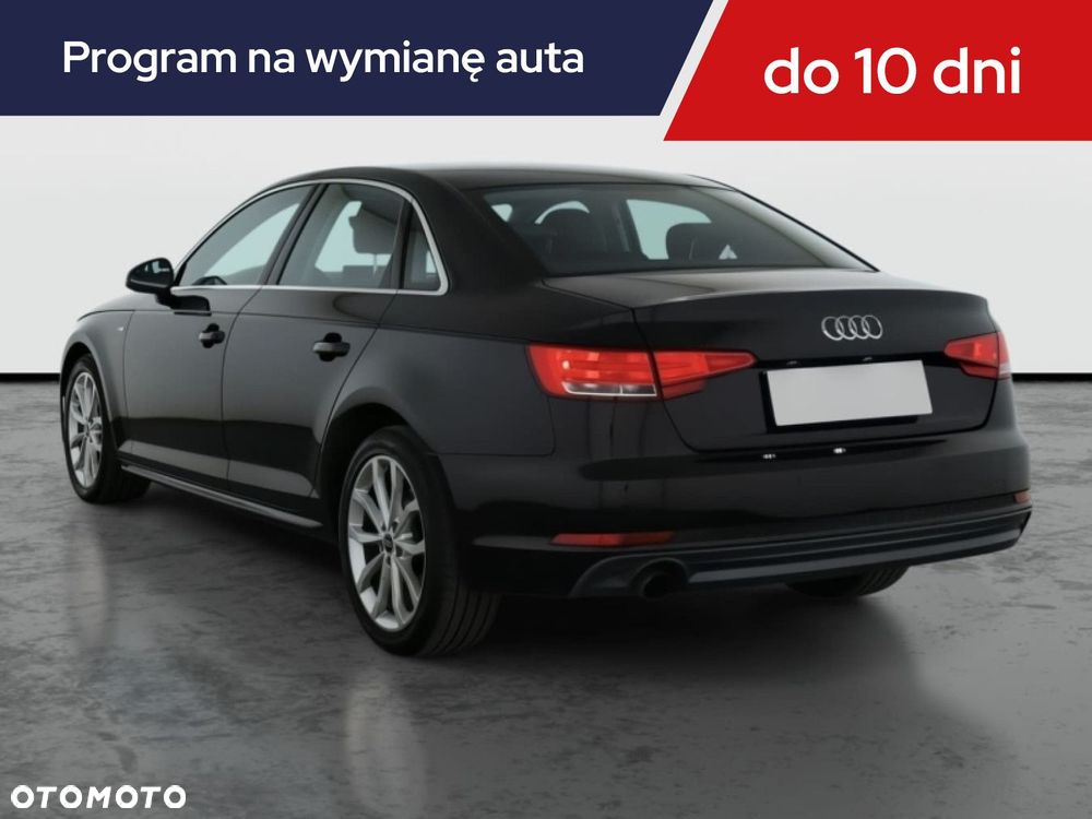 Audi A4 Limousine - 6