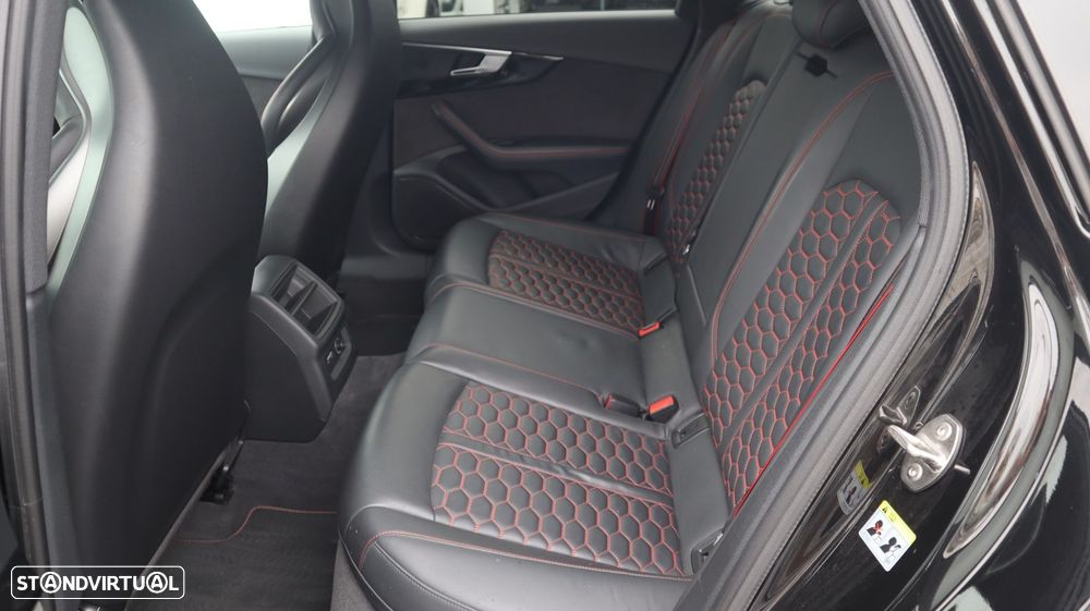Audi RS4 Avant 2.9 TSI quattro Tiptronic - 22