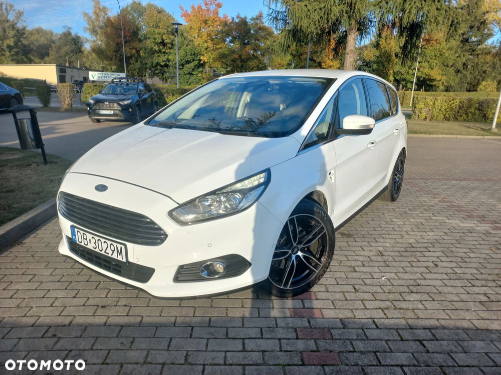 Ford S-Max - 40