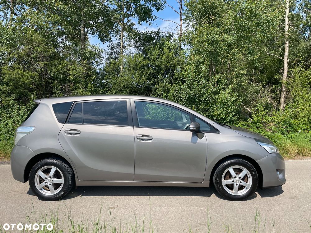 Toyota Verso 1.6 D-4D Active - 2